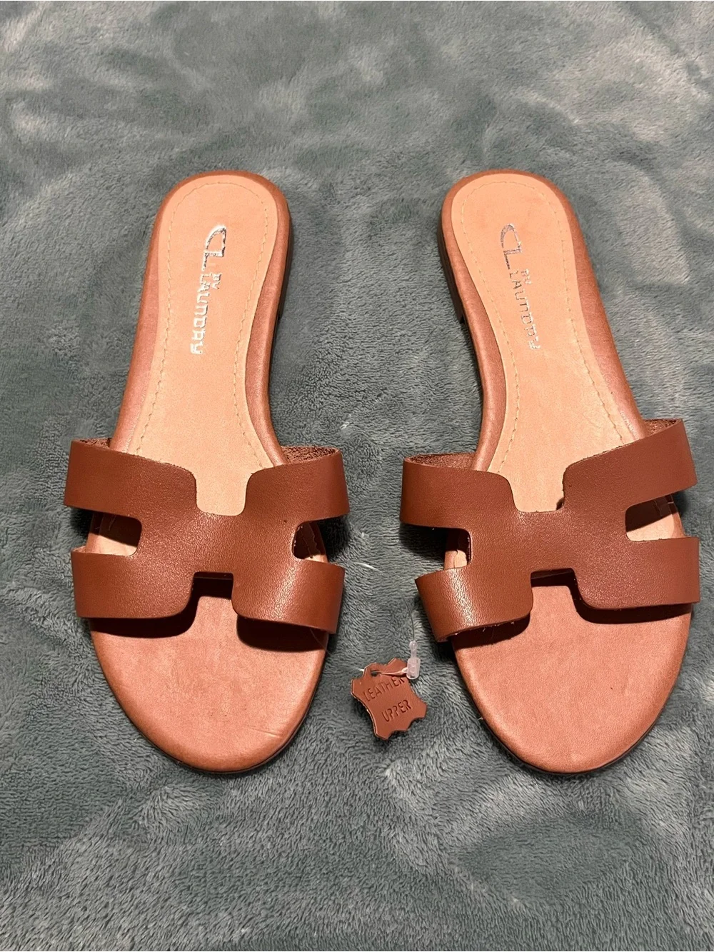 Laundry By Shelli Segal Tan Leather Slide Sandals